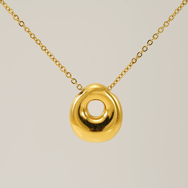 Wholesale Glossy bubble letter necklace for women 26 English letter pendants